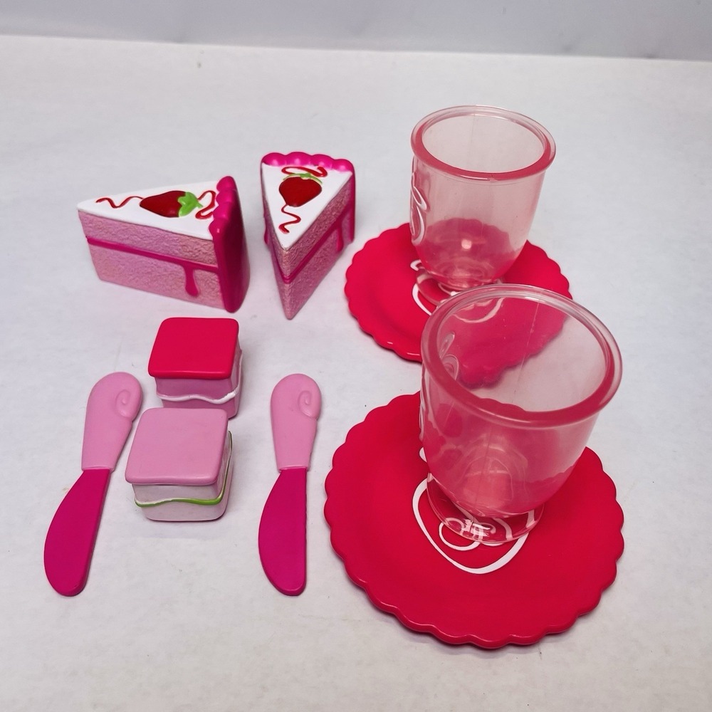Strawberry Shortcake BERRY SWEET DAY PICNIC SET Assesories‎ for Play Date Pals